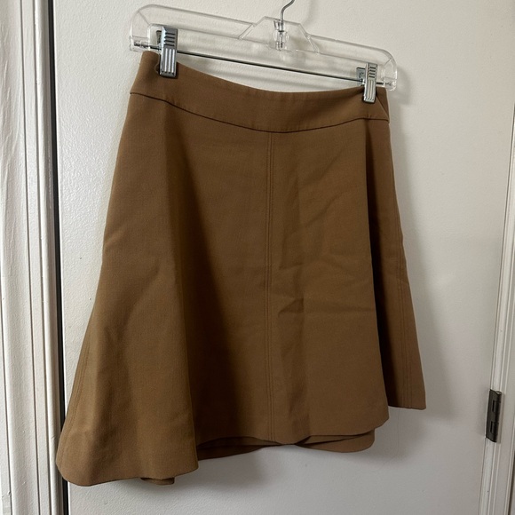 LOFT Tan A-Line Mini Skirt - Size 0 - Excellent Condition - Picture 5 of 6